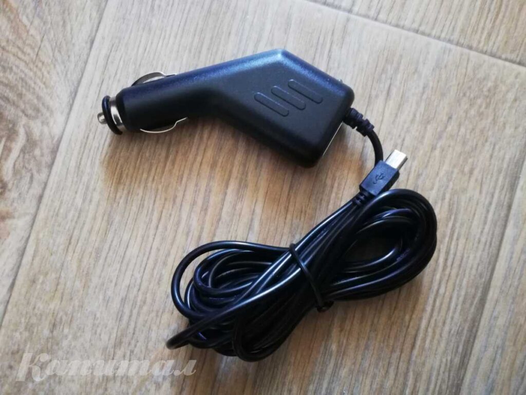Зарядка кабель Mini USB в авто