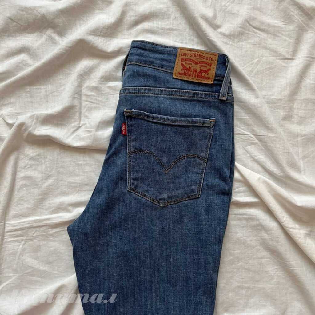 Джинсы Levi’s 721