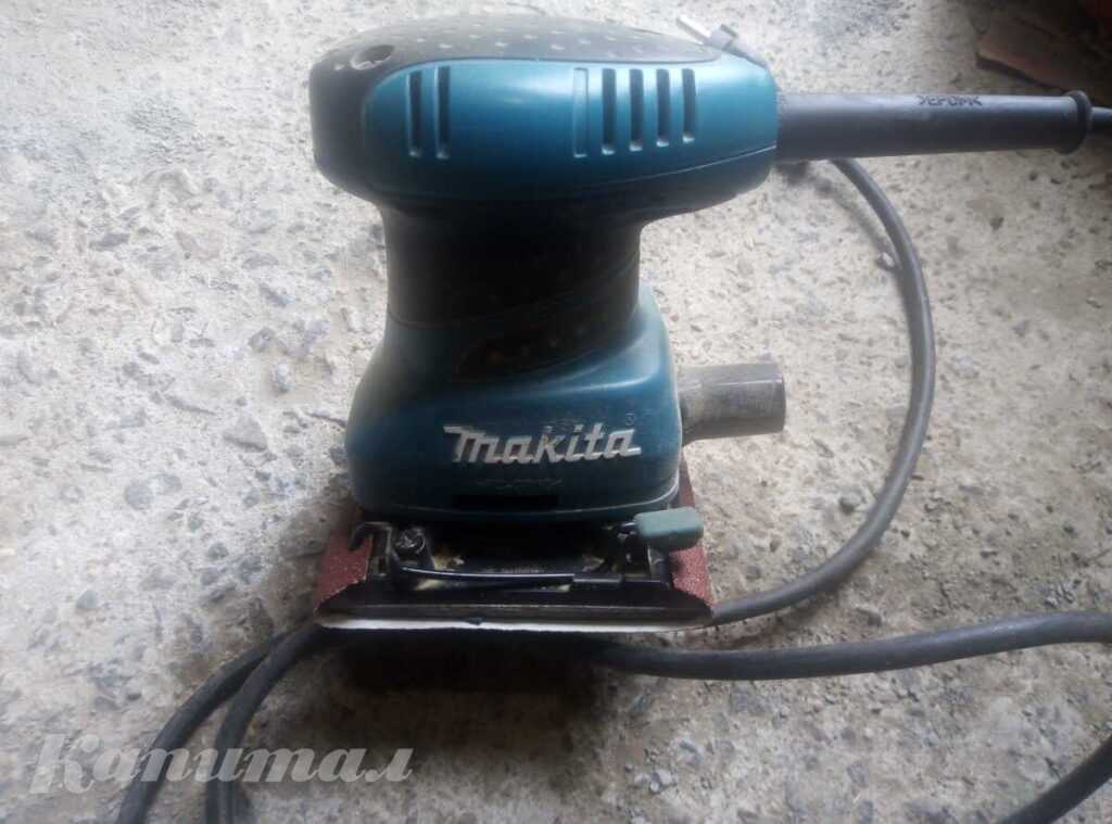 Виброшлифовальная машина Makita BO4556