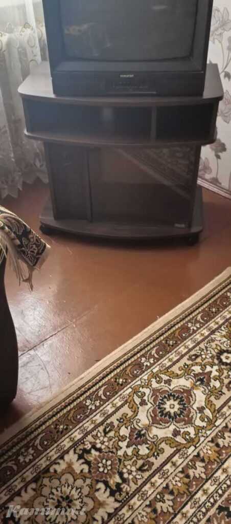 Тумбочка под телевизор