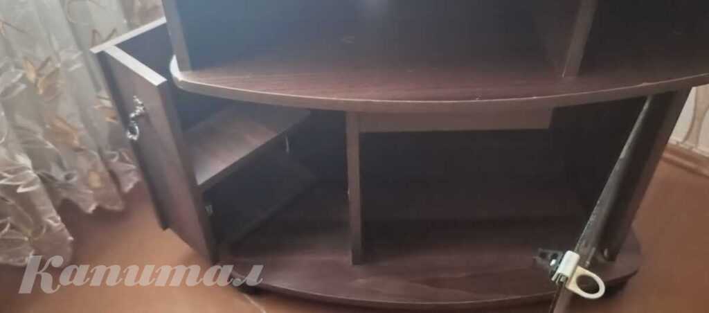 Тумбочка под телевизор