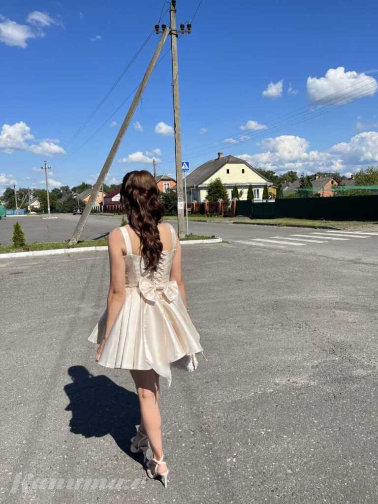 Продам платье