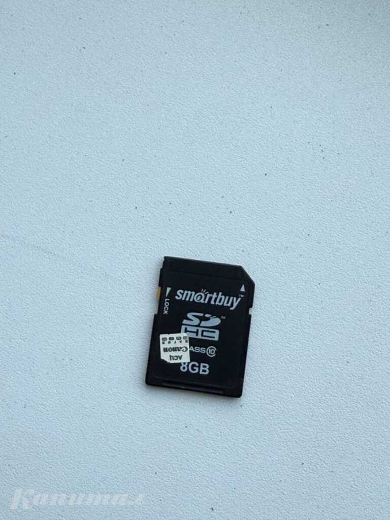 Карта памяти SmartBuy microSDHC 8 Gb