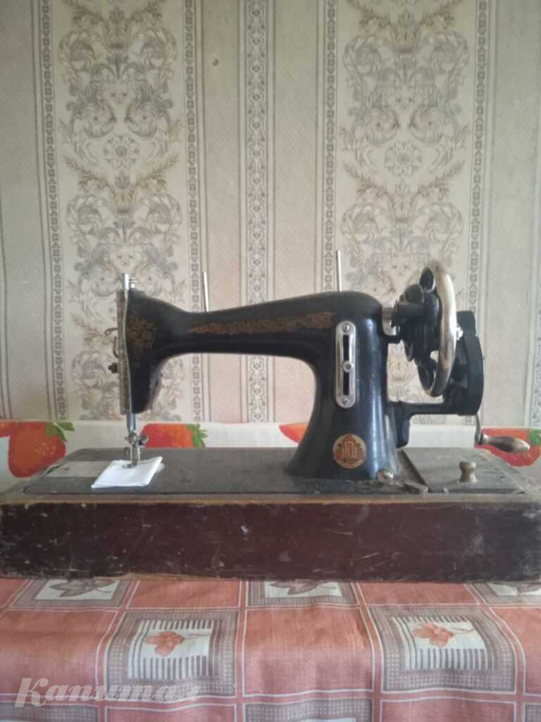 Швейная машинка