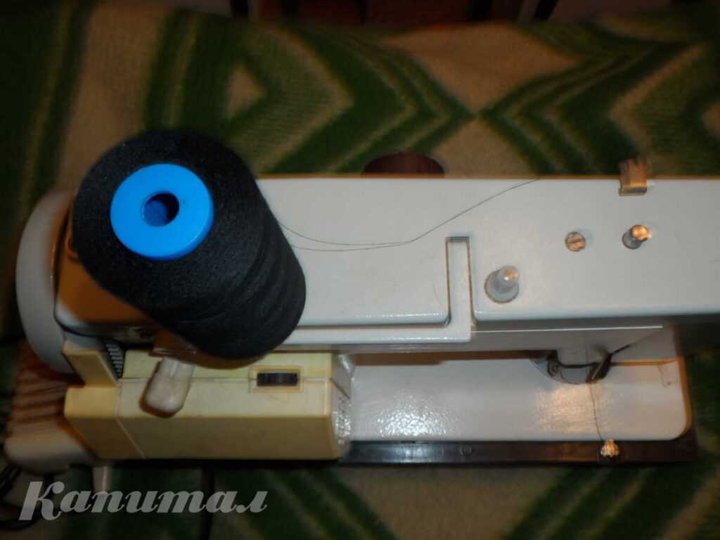 Швейная машинка Чайка-134А