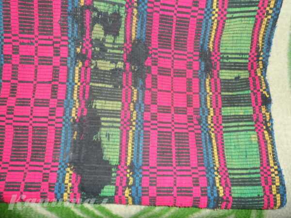 Тканое покрывало ручной работы