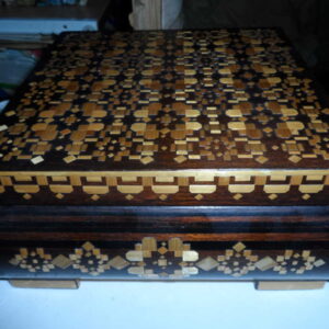 Сувенирная шкатулка