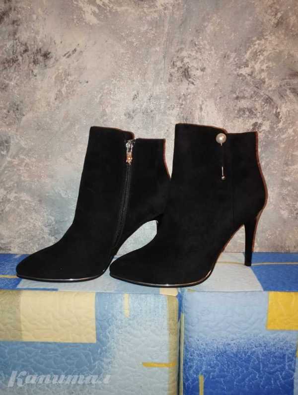 Ботинки женские.