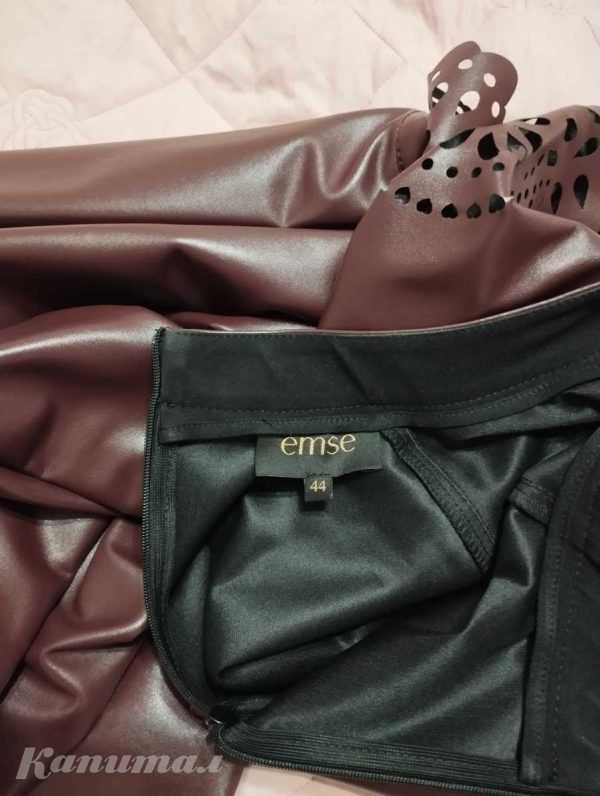 Платье женское.