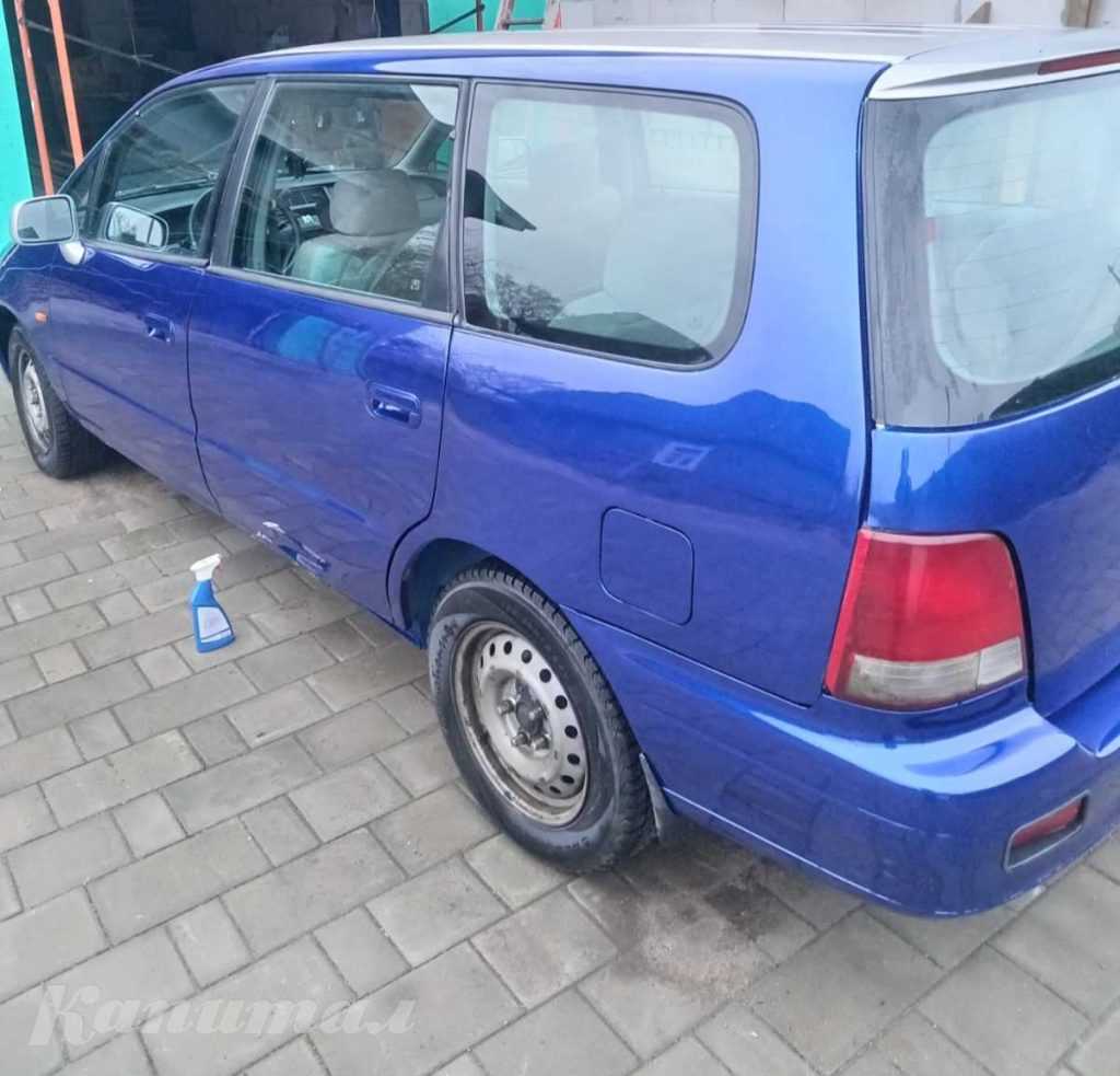 Автомобиль Honda Shuttle,1999