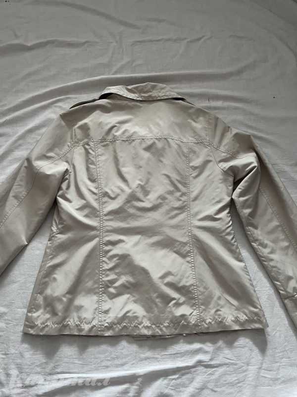 Ветровка куртка