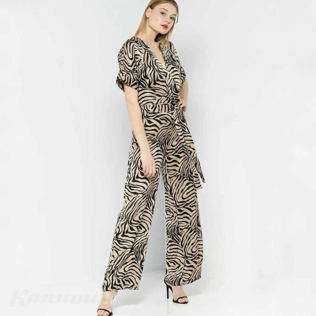 Комбинезон трендовый принт