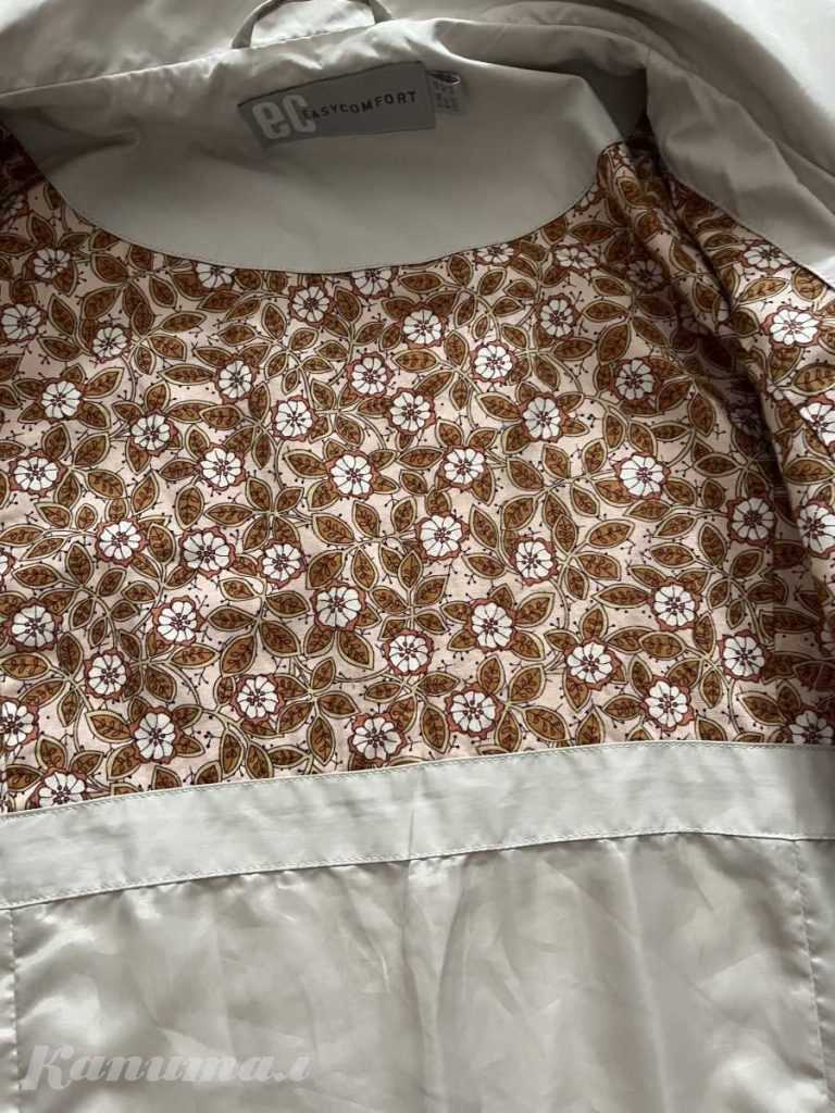 Ветровка куртка